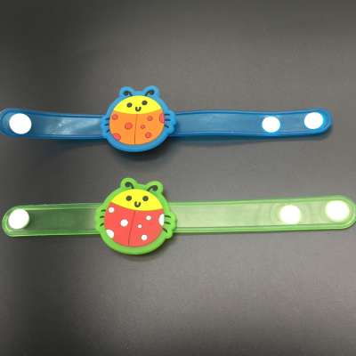 Custom Lady Bug Design Soft PVC Led Light Bracelet